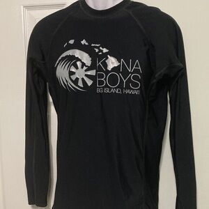 Kona boyz .. straight from the shores of Hawaii .. I never wore it .. made n USA